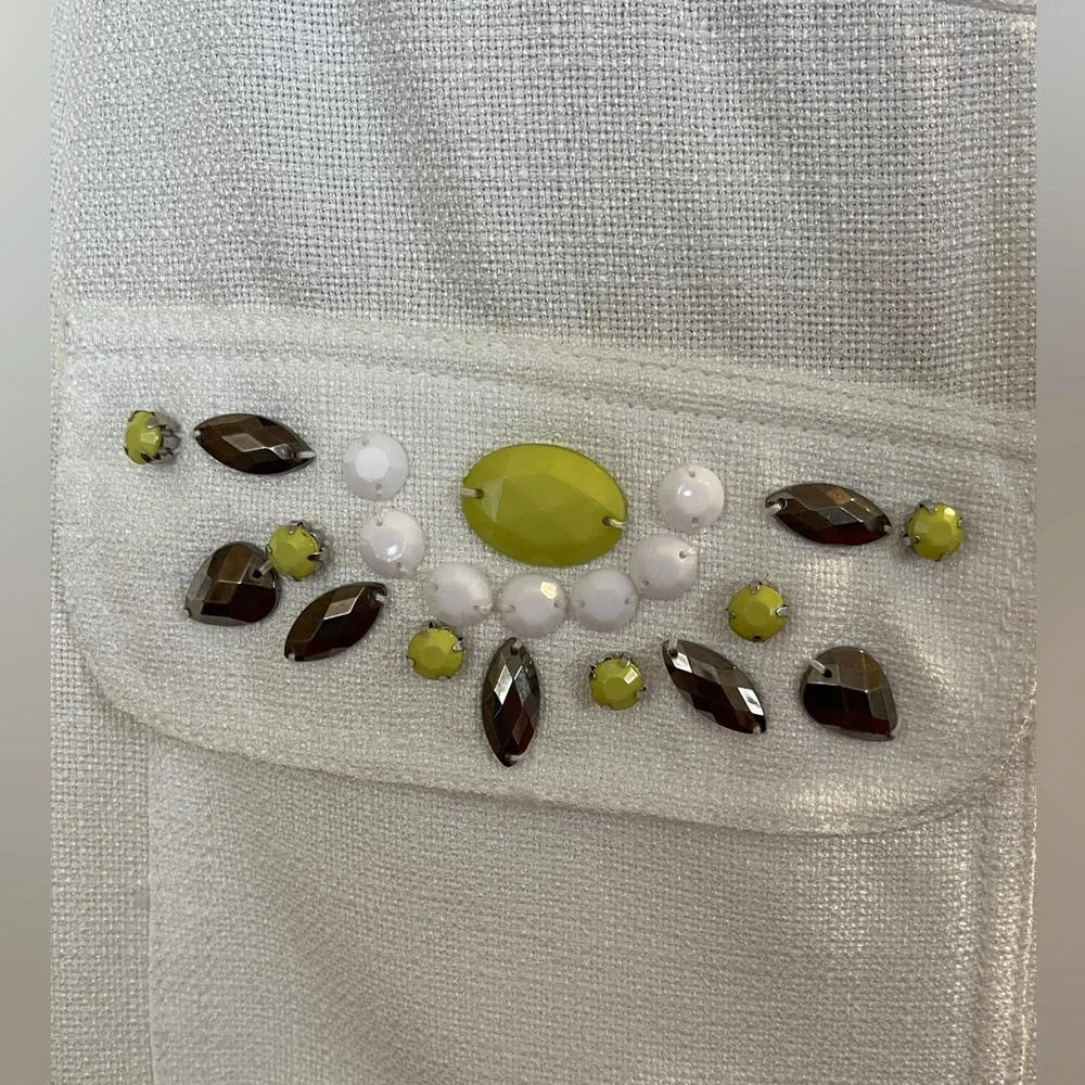 XOXO White with Green/Gold Pocket Embellishments‎ - Picture 6 of 11